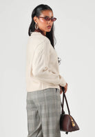 JDY Cardigan beige da donna con bottoni frontali a contrasto e scollo rotondo 15376584 SA JDY 