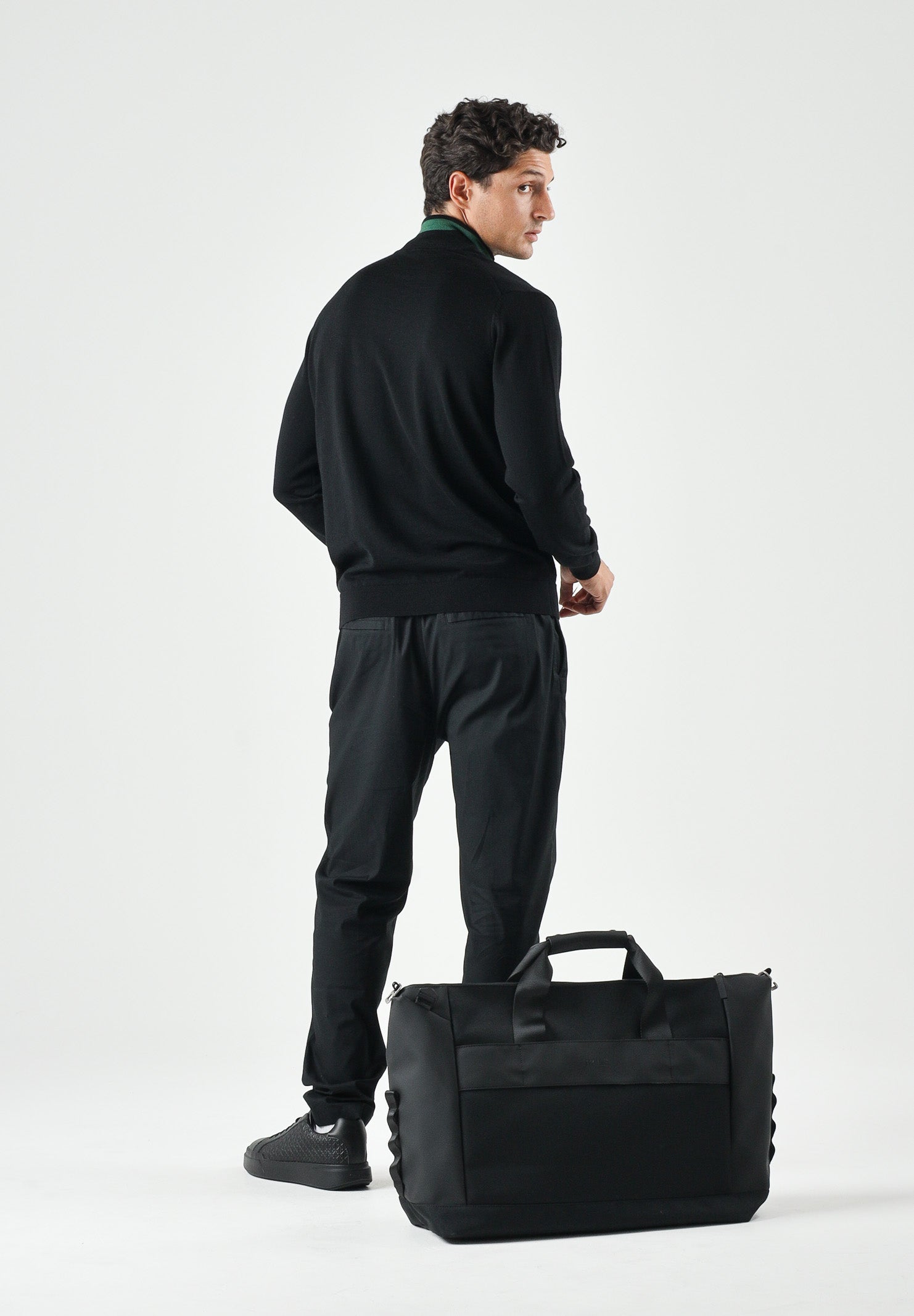 LACOSTE Maglia dolcevita in lana merino nero da uomo con iconico logo coccodrilo AH1959 031 LACOSTE 