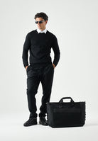 LACOSTE Maglione girocollo in lana merino color nero da uomo con coccodrillo ricamato tono su tono AH1969 031 LACOSTE 