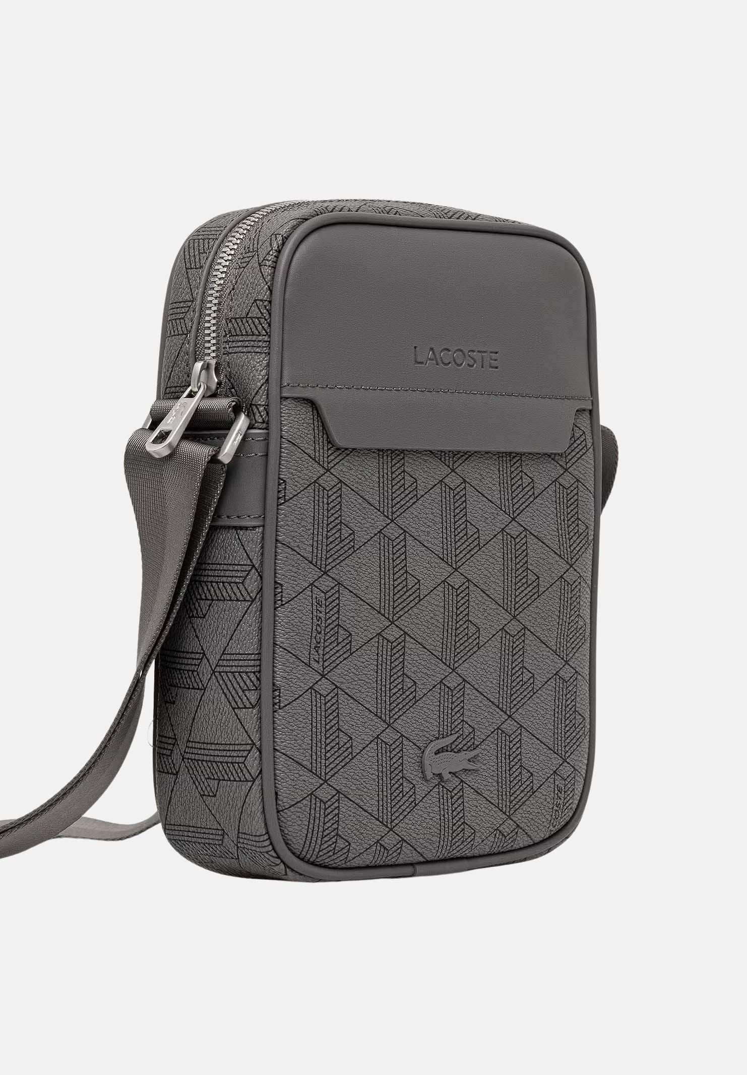LACOSTE Borsa a tracolla THE BLEND Mono Gris Noir grigio e nero per uomo e donna, in canvas spalmato con monogramma e tracolla regolabile. NH4410 T77 LACOSTE 