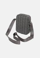 LACOSTE Borsa a tracolla THE BLEND Mono Gris Noir grigio e nero per uomo e donna, in canvas spalmato con monogramma e tracolla regolabile. NH4410 T77 LACOSTE 