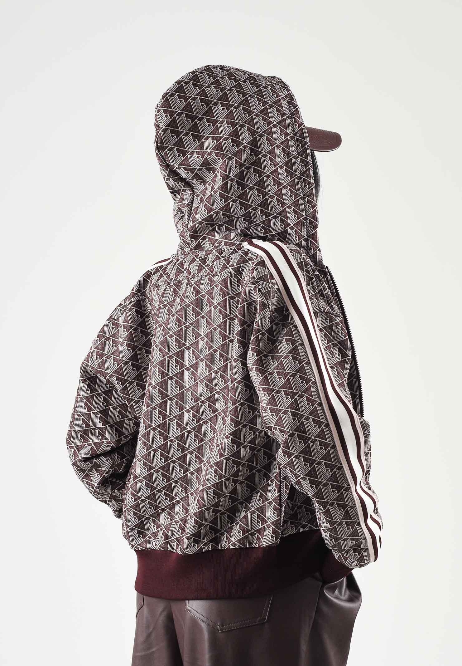 LACOSTE Felpa MONOGRAM JACQUARD HOODIE bordeaux scuro da donna, con monogramma all over, cappuccio con coulisse, zip e dettagli a contrasto. SF7606 WE2 LACOSTE 