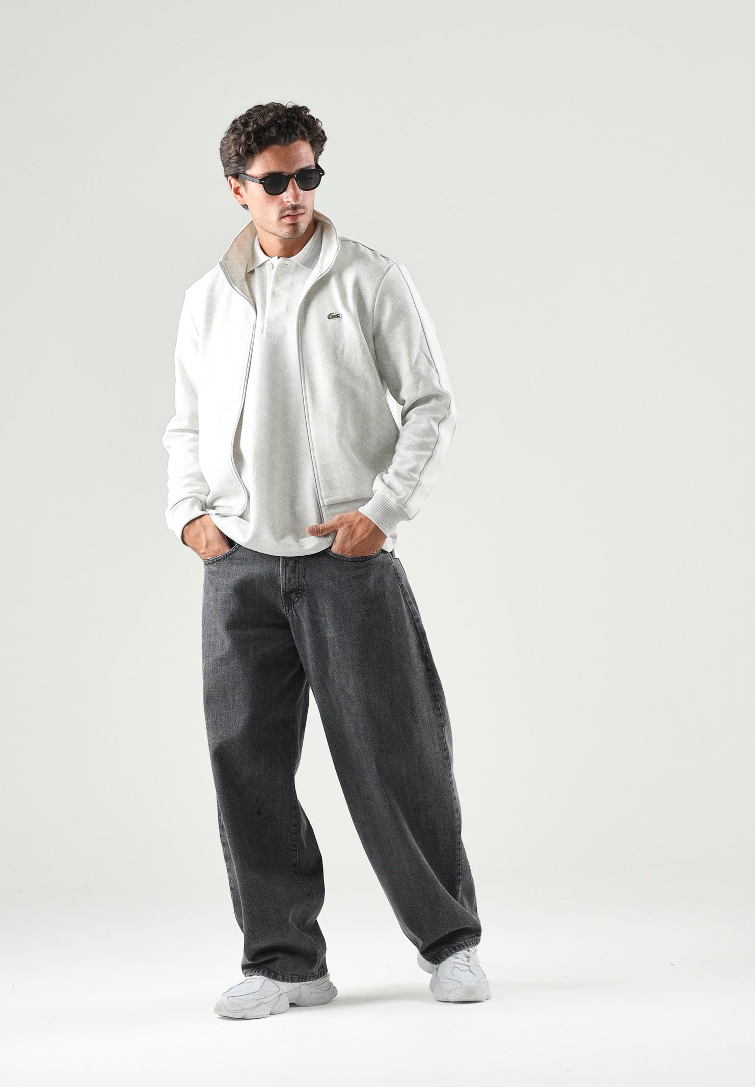 LACOSTE Felpa con zip ghiaccio-bianco da uomo con motivo monogramma jacquard. SH1368 4IW LACOSTE 