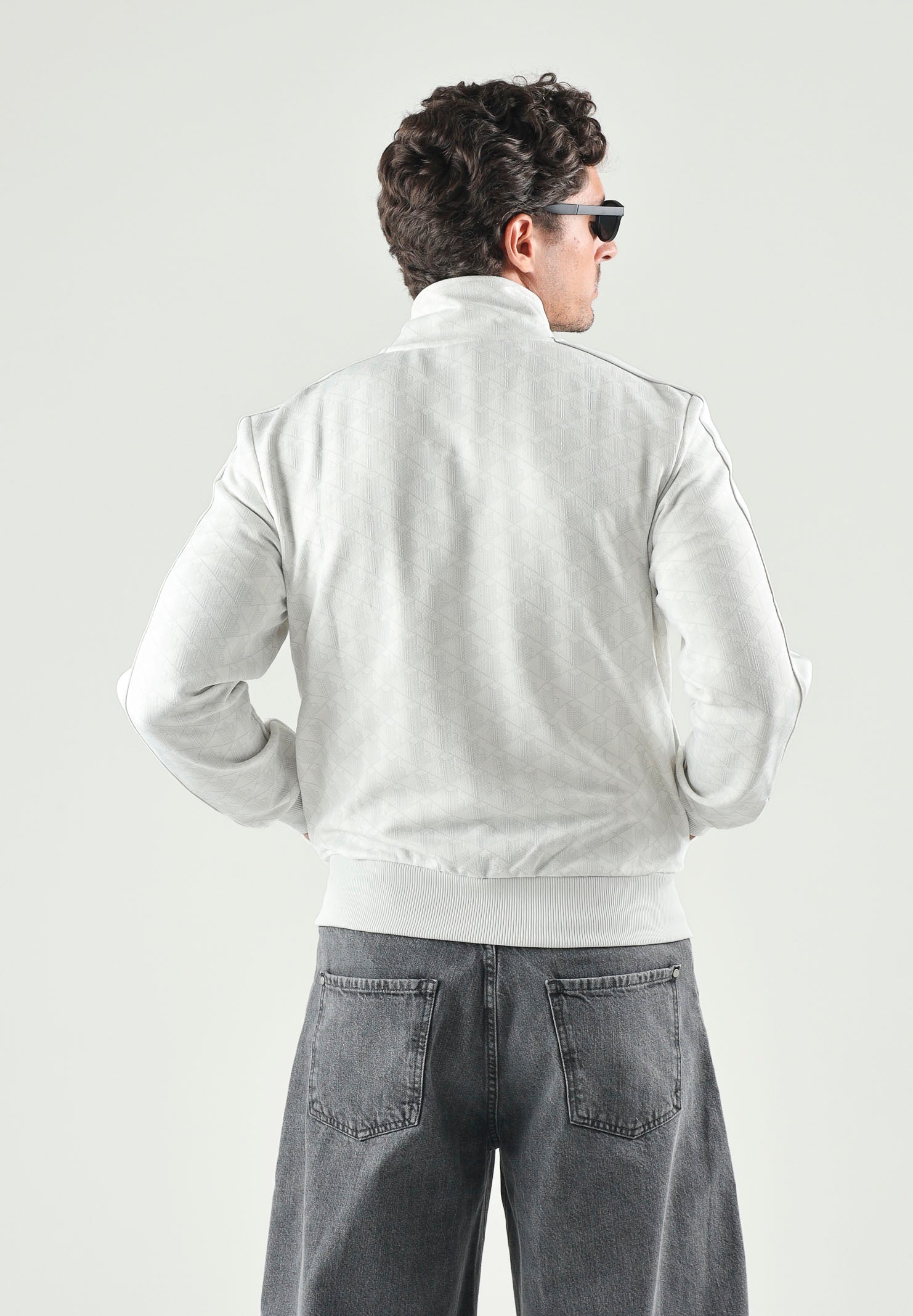 LACOSTE Felpa con zip ghiaccio-bianco da uomo con motivo monogramma jacquard. SH1368 4IW LACOSTE 