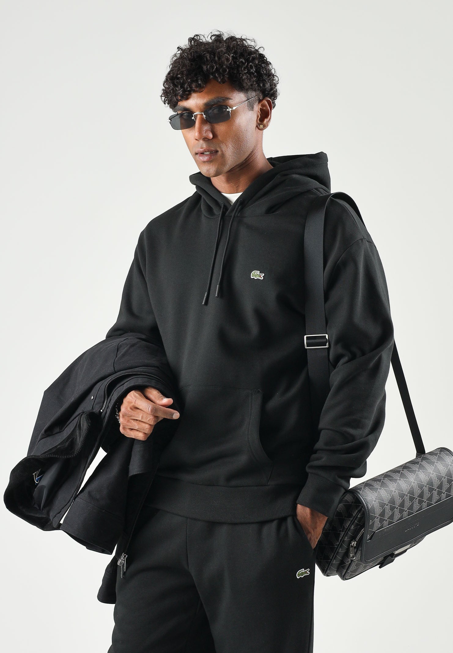 LACOSTE Felpa con cappuccio nero per uomo e donna con logo iconico SH8863 031 LACOSTE 