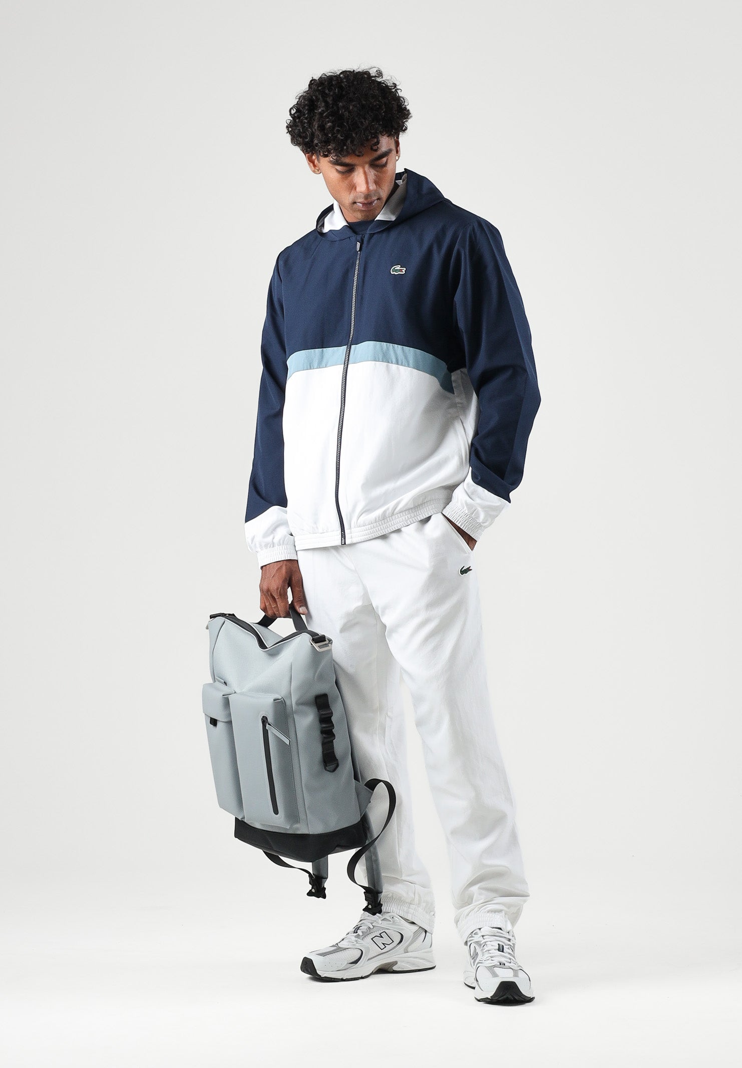 LACOSTE Tuta HOODED TRACKSUIT bianca per uomo con pantalone coordinato bicolore. WH6604 ZC5 LACOSTE 