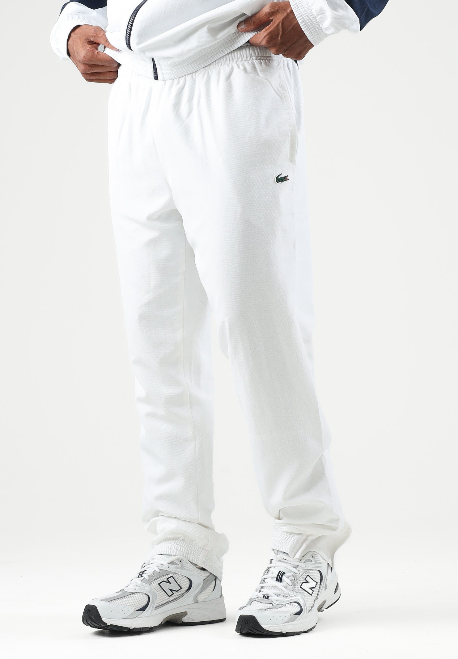 LACOSTE Tuta HOODED TRACKSUIT bianca per uomo con pantalone coordinato bicolore. WH6604 ZC5 LACOSTE 