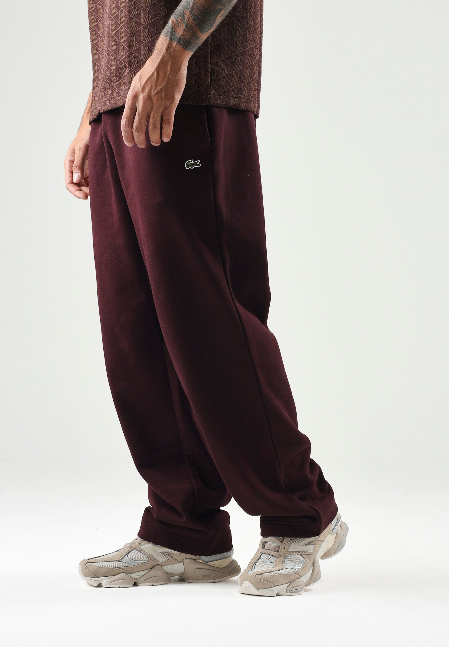 LACOSTE Pantaloni sportivi bordeaux per uomo e donna con logo ricamato. XH8867 3KE LACOSTE 
