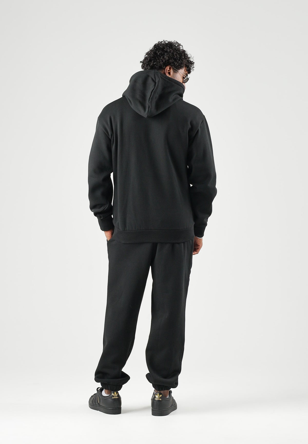 LACOSTE Pantaloni in felpa neri per uomo e donna con logo coccodrillo ricamato XH9207 031 LACOSTE 
