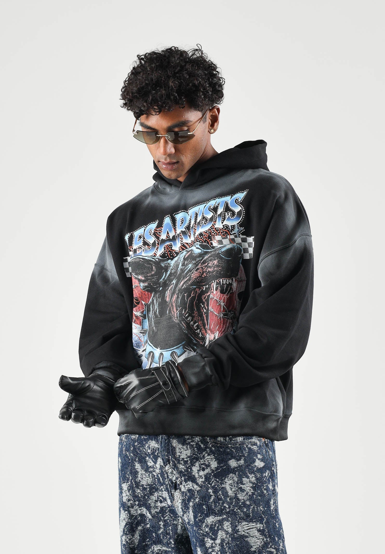 LES ARTISTS Felpa con cappuccio Hoodie Crop nero per uomo e donna con grafica rock Doberman sul davanti 27SSLAHD5038 121 LES ARTISTS 