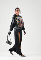 LES ARTISTS Felpa con cappuccio  Hoodie Crop Top nero per uomo e donna con stampa grafica artistica Talent. 27SSLAHD5040 121 LES ARTISTS 