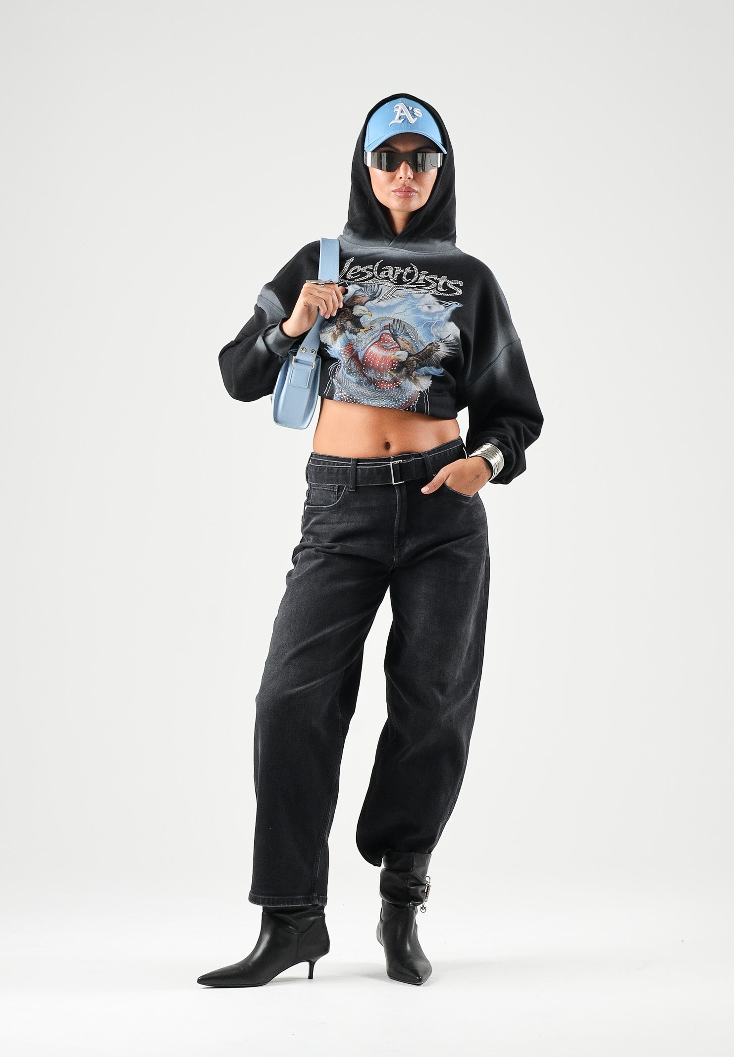 LES ARTISTS Felpa con cappuccio Hoodie Crop Top  nero per uomo e donna  con  stampa grafica urban style. 27SSLAHD5041 121 LES ARTISTS 