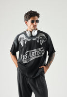 LES ARTISTS T-shirt HANDS nera  per uomo e donna con maxi stampa grafica frontale 27SSLATS1125 121 LES ARTISTS 