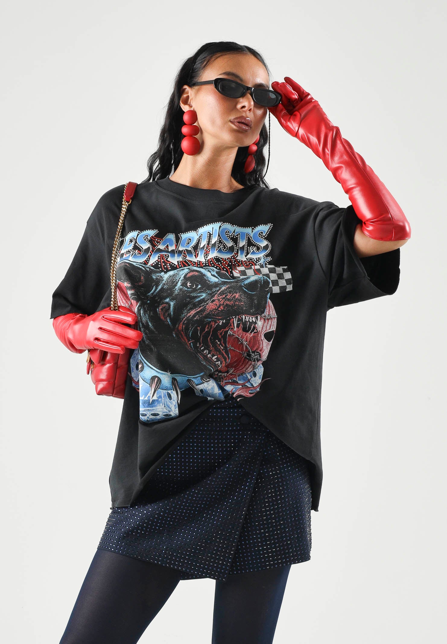 LES ARTISTS T-shirt DOBERMAN nera per uomo e donna con maxi stampa grafica frontale multicolore 27SSLATS1127 121 LES ARTISTS 