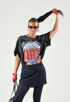 LES ARTISTS T-shirt  manica corta ART nera per uomo e donna con maxi stampa grafica frontale multicolore ed effetto vintage 27SSLATS1138 121 LES ARTISTS 