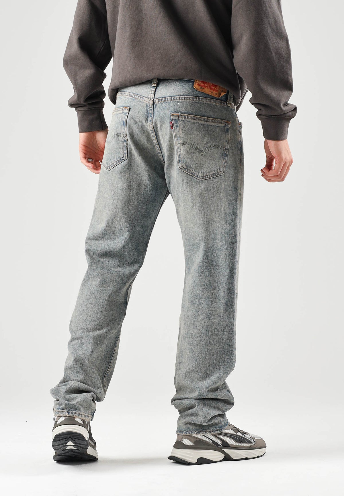 LEVI'S® Jeans 501 med indigo da uomo con iconica patta a bottoni e lavaggio medio. 00501-3802 . LEVI'S® 
