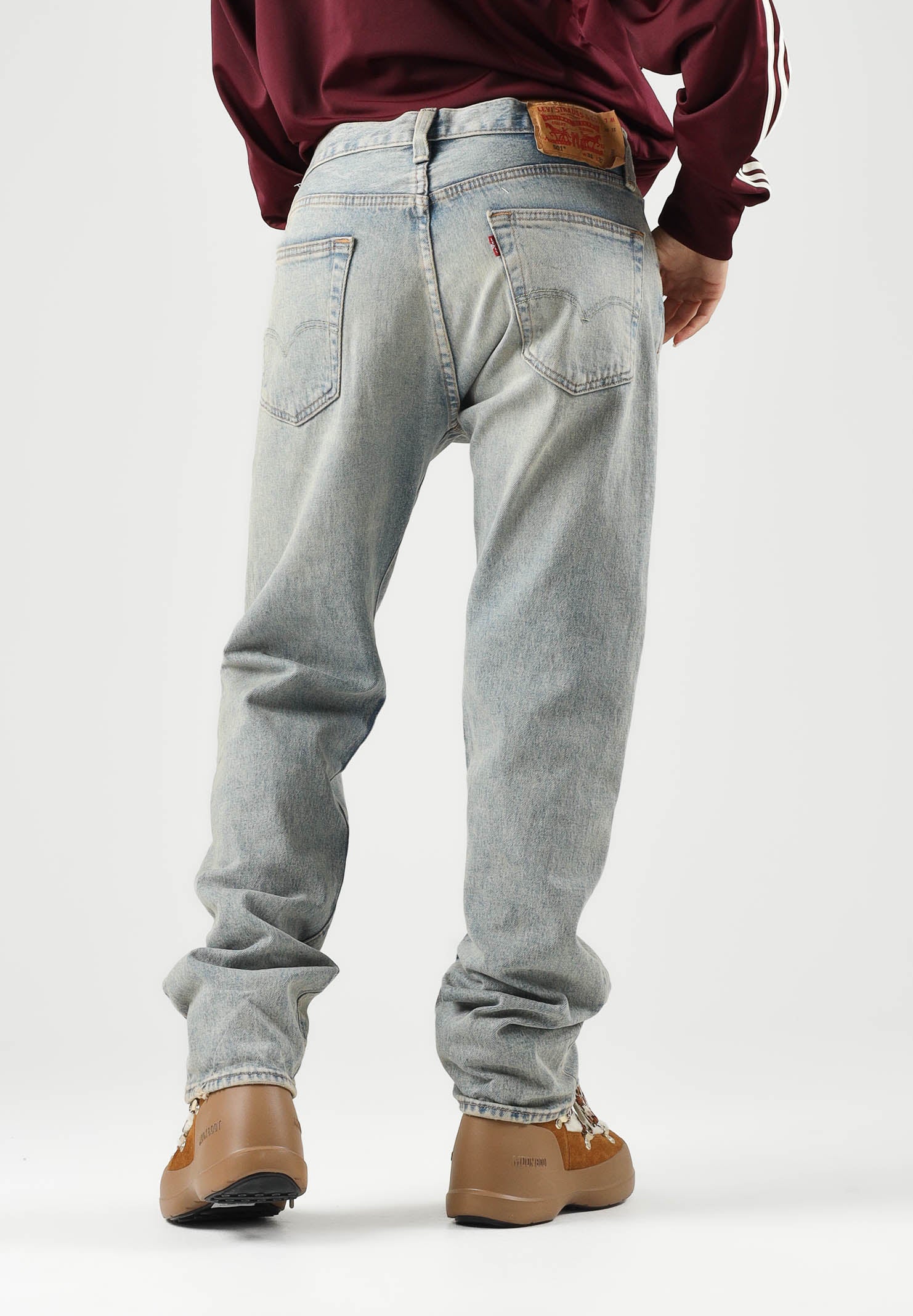 LEVI'S® Jeans 501 med indigo per uomo e donna con iconica patta a bottoni e lavaggio medio. 00501-3802 . LEVI'S® 