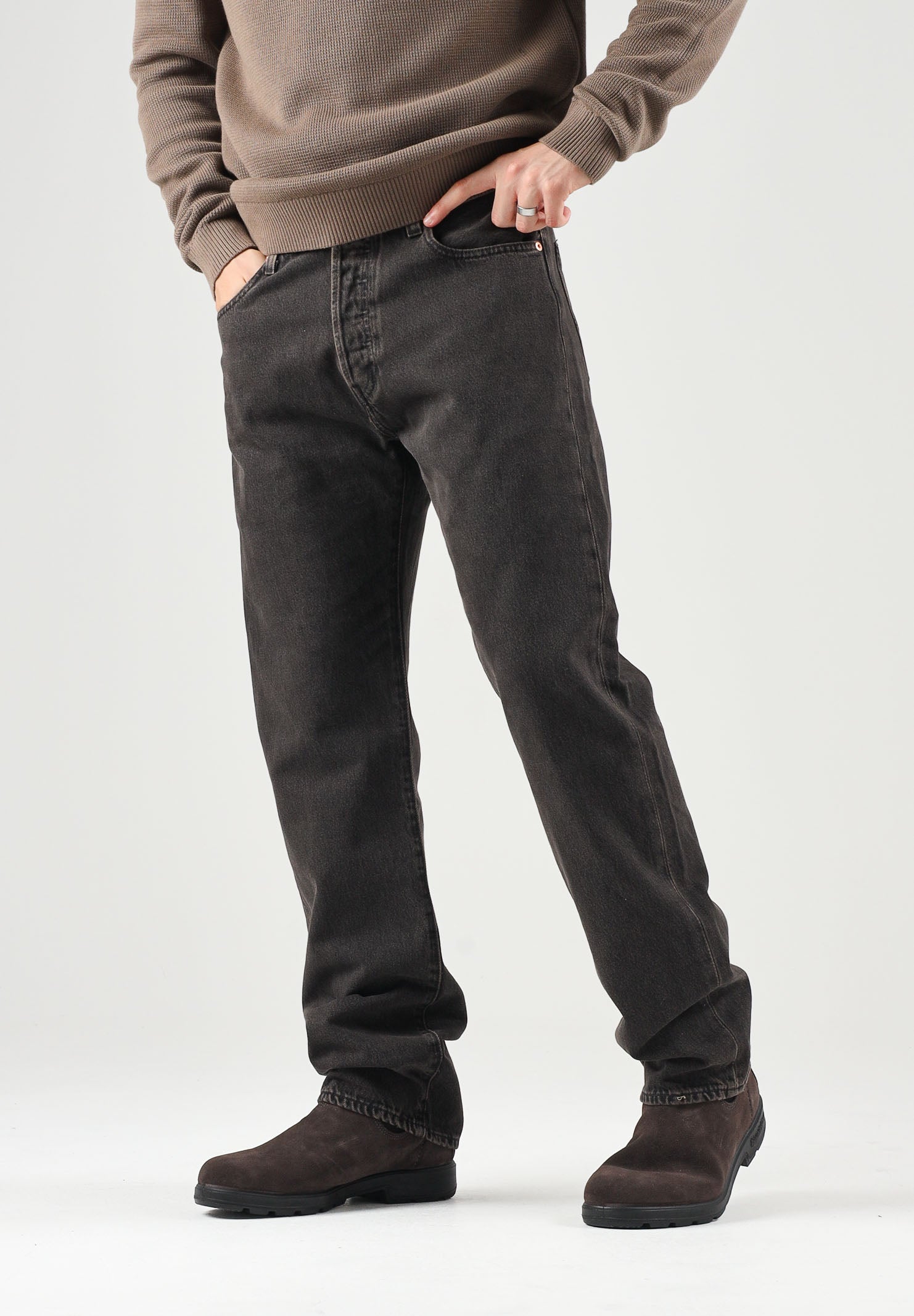 LEVI'S Jeans 501 ORIGINAL FIT marrone per uomo con iconico taglio dritto e chiusura classica a bottoni. 00501-3900 . LEVI'S® 