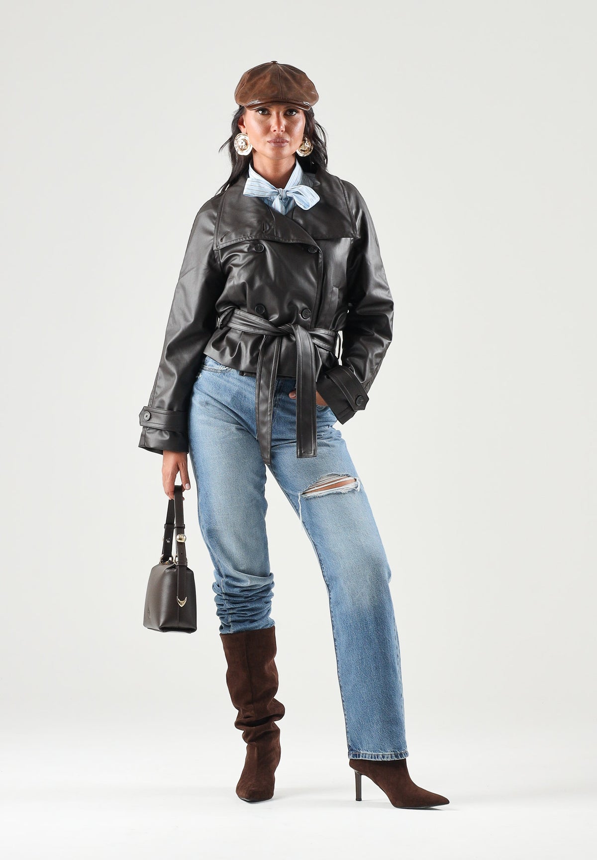 LEVI'S® Jeans med indigo-blu da donna con lavaggio denim e dettaglio strappato sul ginocchio. 005DC-0018 . LEVI'S® 