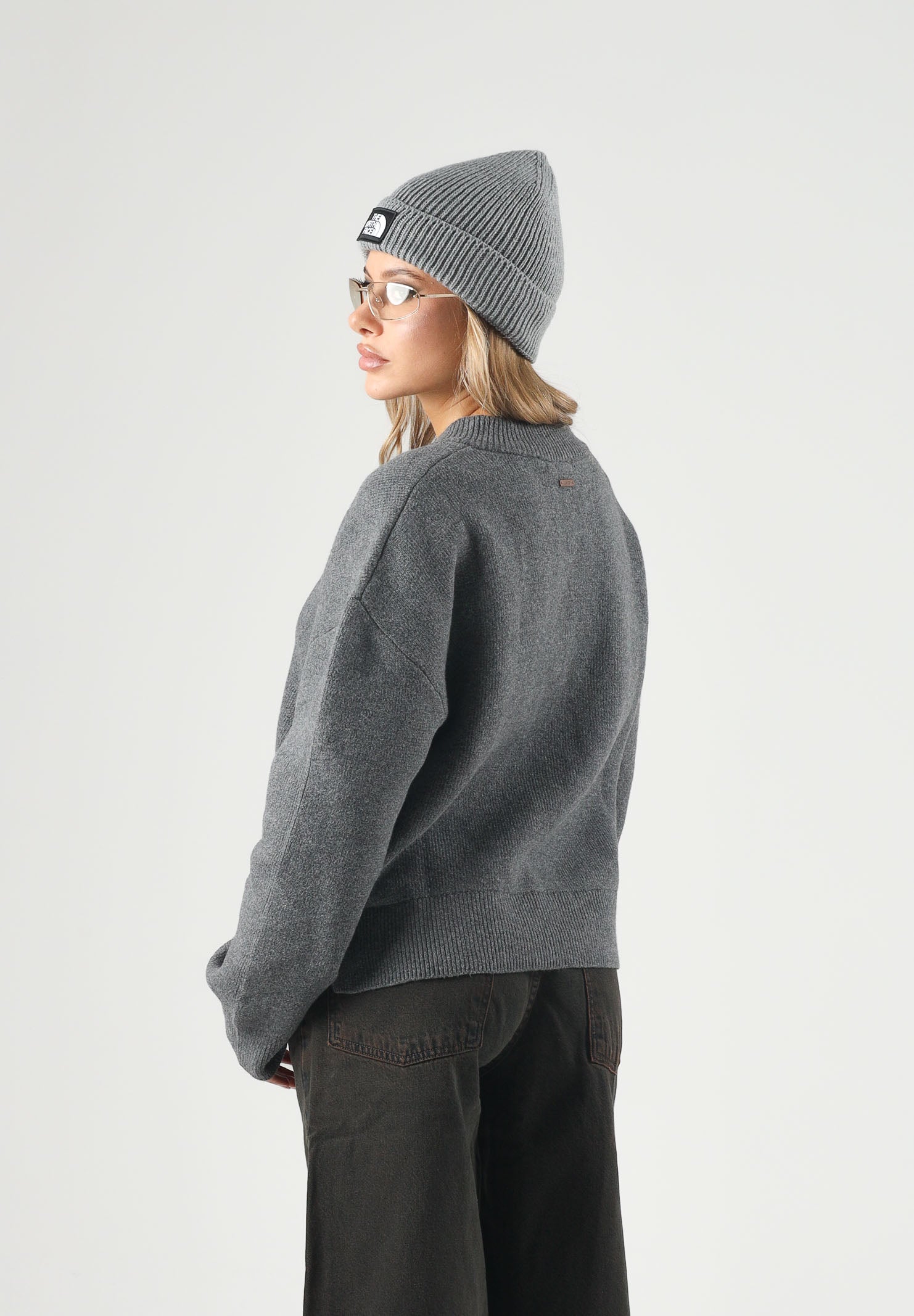 LEVI'S® Maglione scollo a V  SUPER SOFT grigio antracite da donna 007VW-0000 . LEVI'S® 