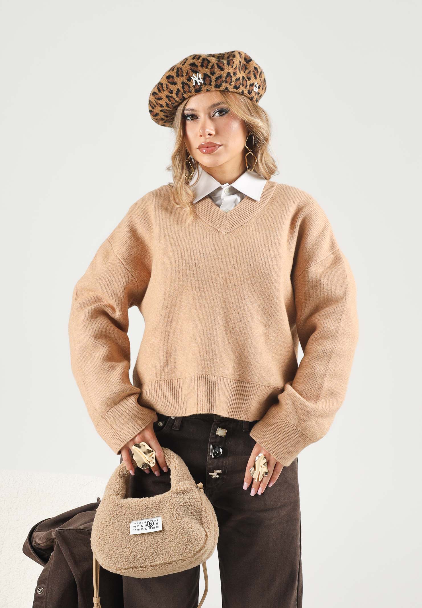 LEVI'S® Maglione scollo a V  SUPER SOFT beige cammello da donna 007VW-0003 . LEVI'S® 