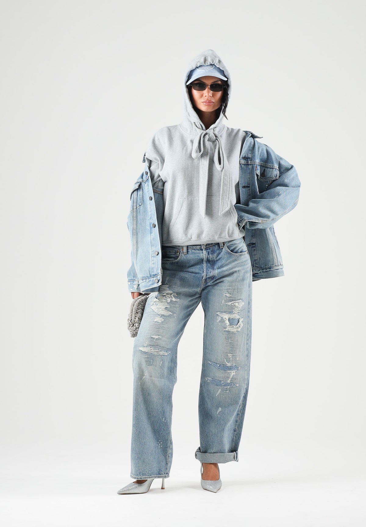 LEVI'S® Felpa con cappuccio grigia  da donna con lacci lunghi regolabili in vita. 0082D-0000 . LEVI'S® 