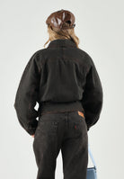 LEVI'S® Giubbotto di jeans marrone scuro da donna con cintura in vita e chiusura frontale asimmetrica. 0088X-0001 . LEVI'S® 