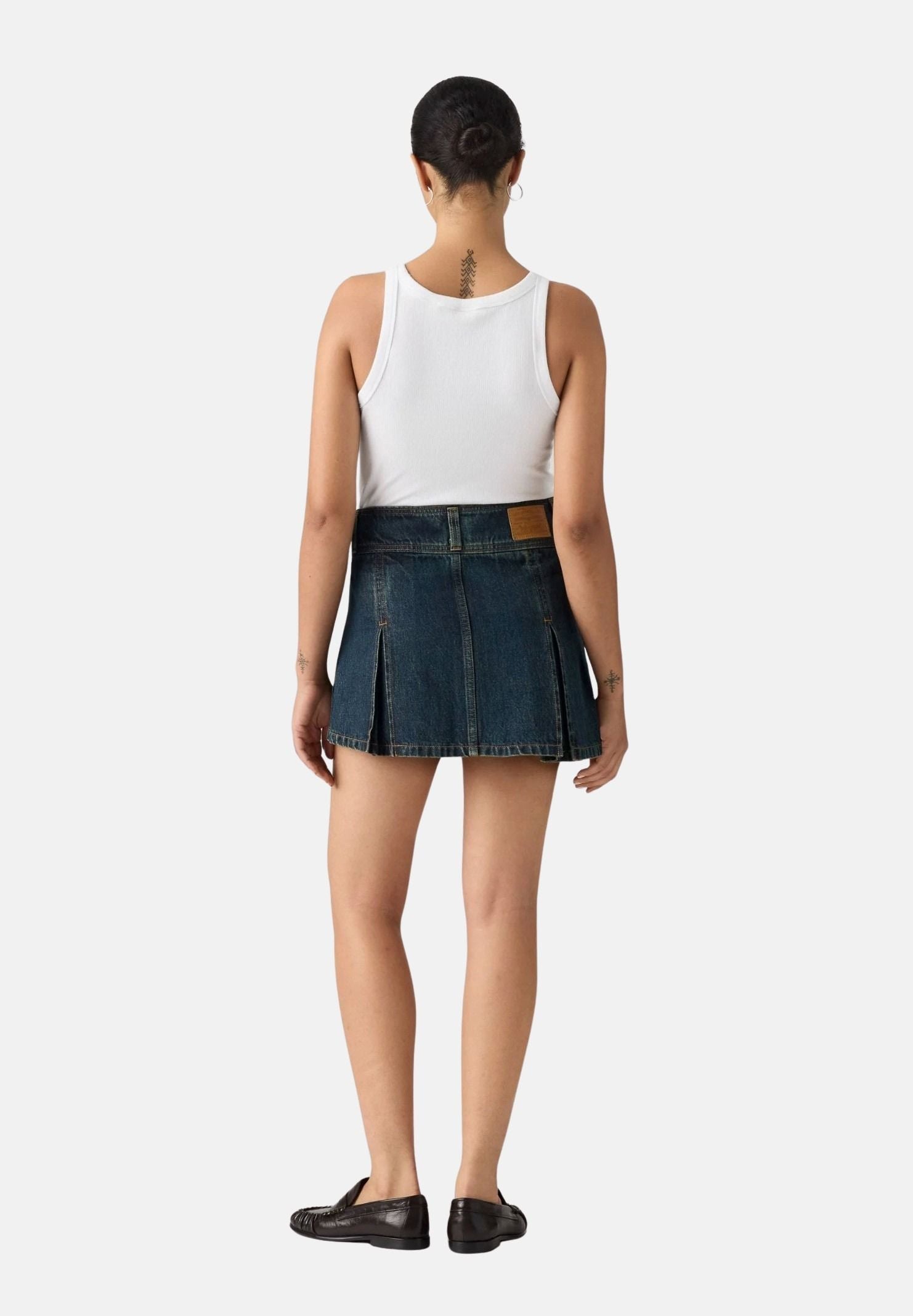 LEVI'S® Gonna INVERTED PLEAT MINI SKIRT Happy Tale Stone - Dark Wash, blu indaco scuro, donna. 0089S-0004 . LEVI'S® 