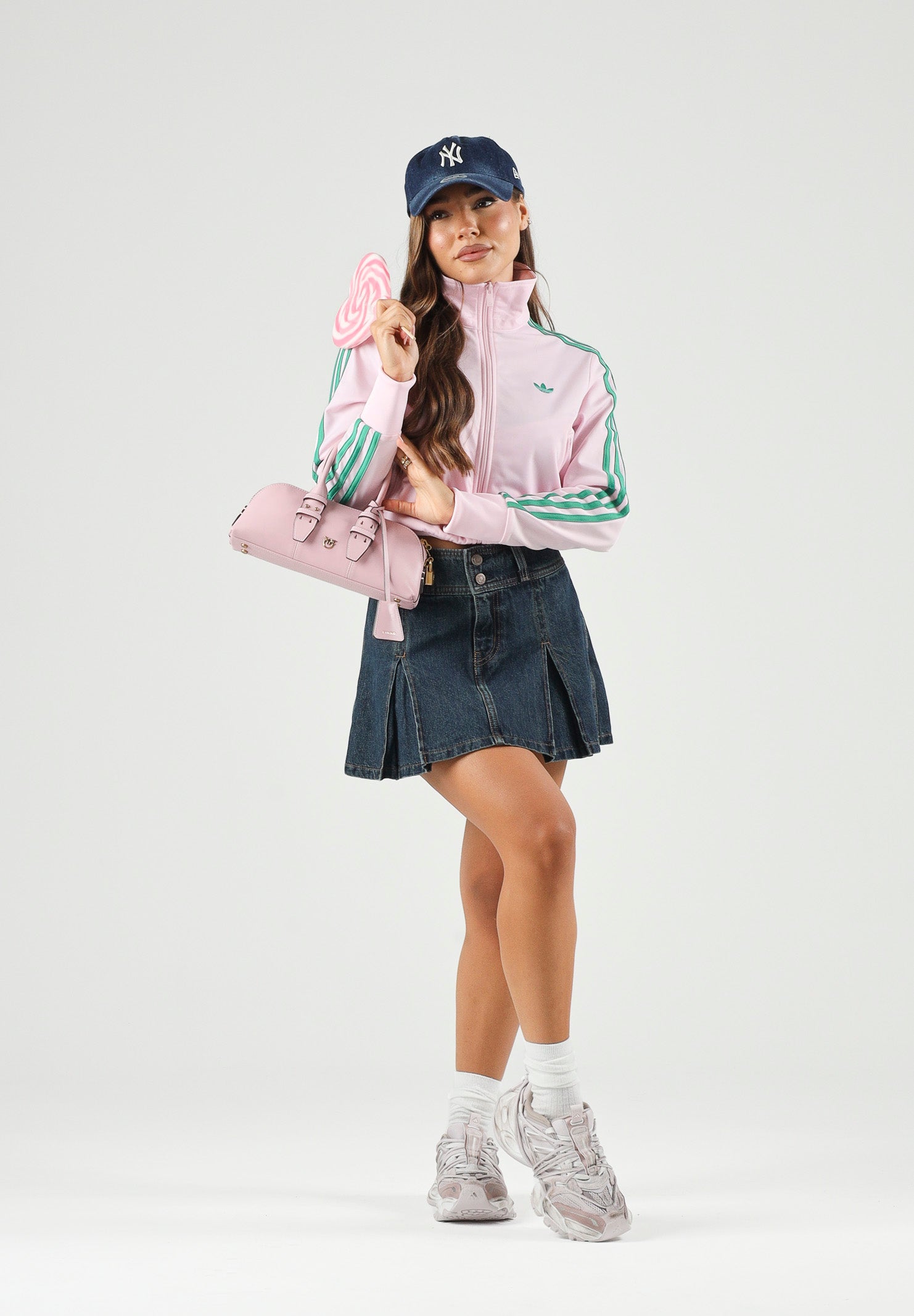LEVI'S® Gonna INVERTED PLEAT MINI SKIRT Happy Tale Stone - Dark Wash, blu indaco scuro, donna. 0089S-0004 . LEVI'S® 
