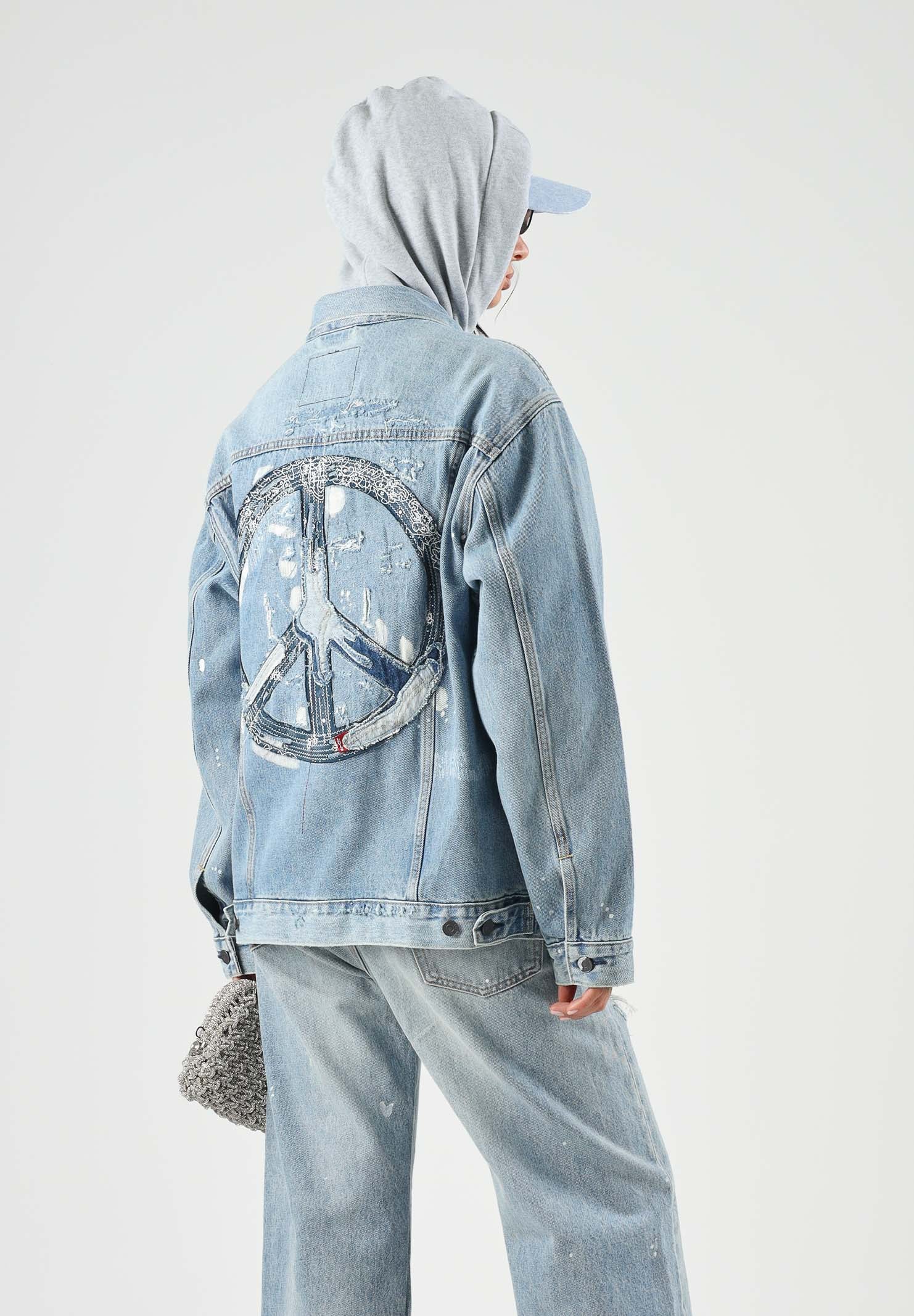 LEVI'S® Giubbotto di jeans denim blu medio per uomo e donna con tasche con patta e bottoni metallici A5782-0128 . LEVI'S® 