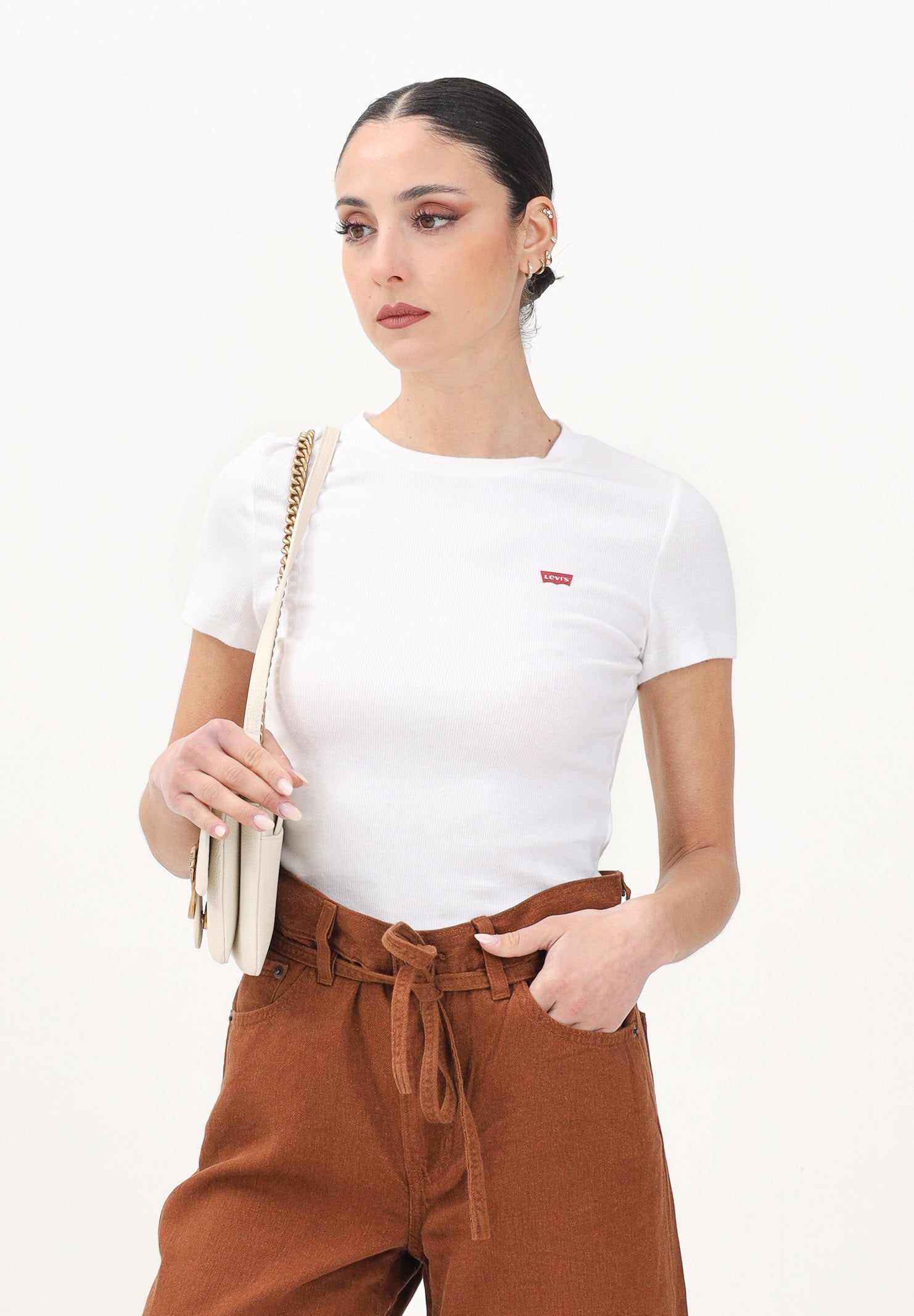 LEVI'S® T-shirt a manica corta ESSENTIAL bianca da donna A7419-0013 . LEVI'S® 