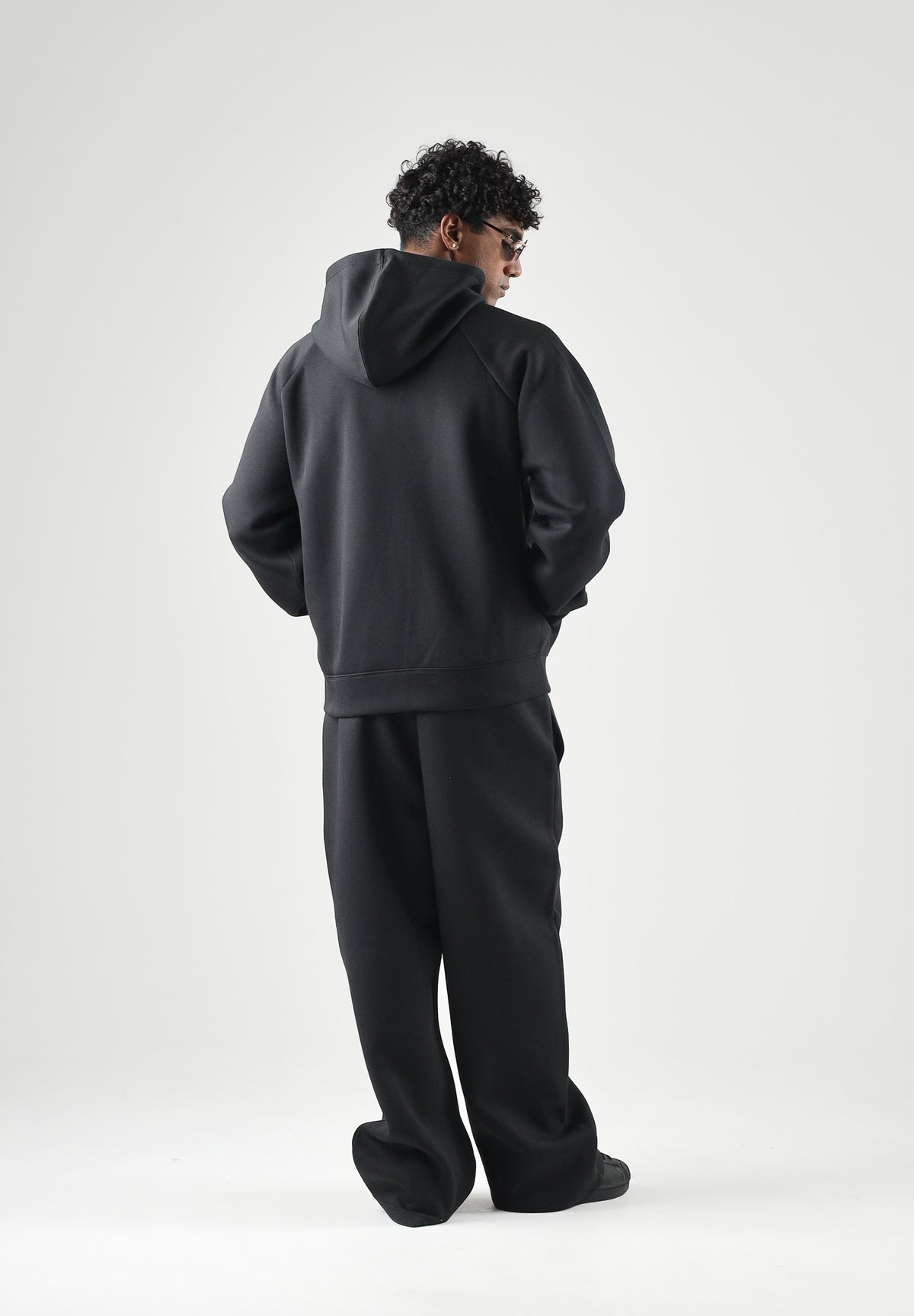 LYLE & SCOTT Felpa con cappuccio CUSHIONED INTERLOCK nero da uomo con mini logo ML2569V Z865 LYLE & SCOTT 