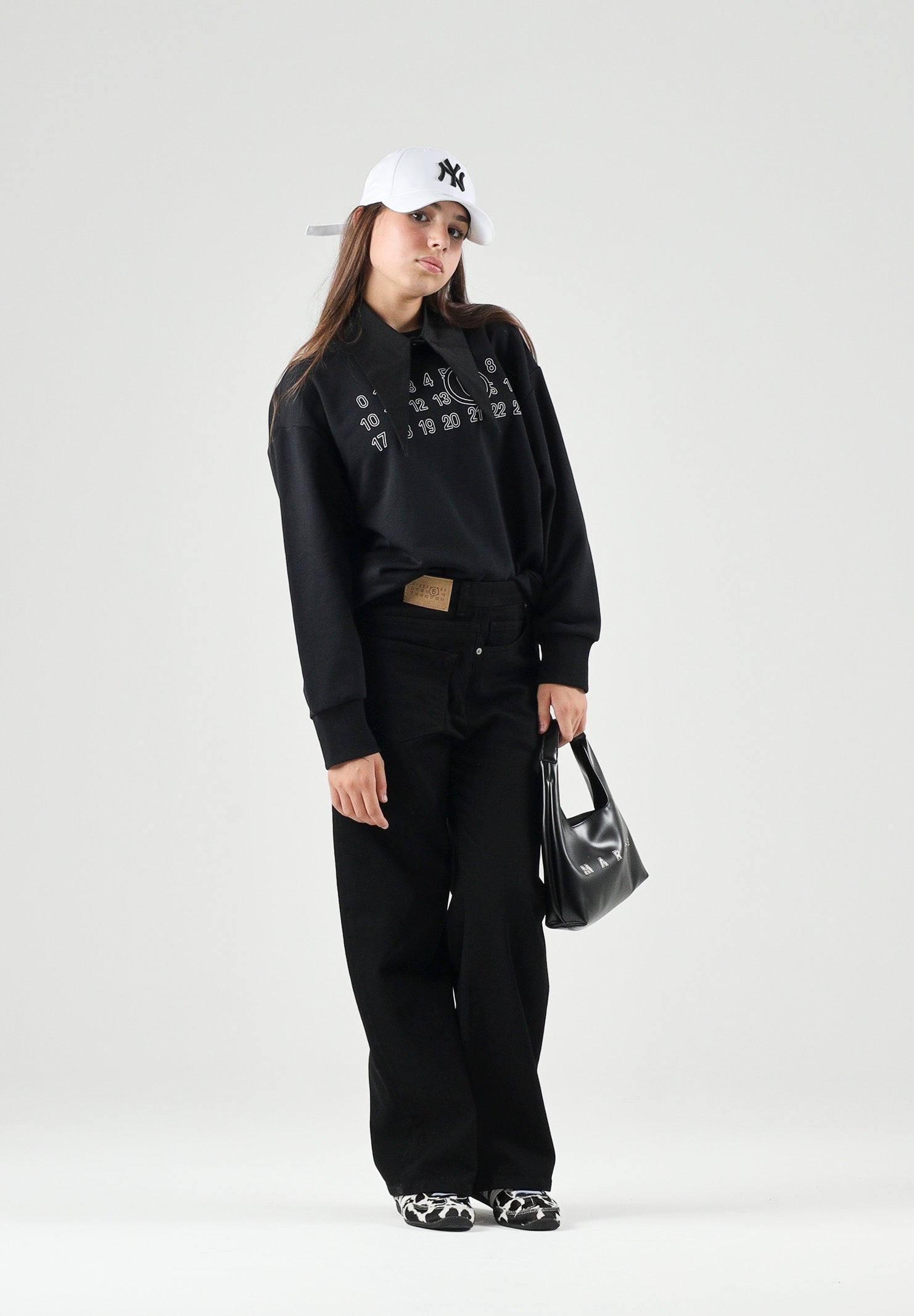 MM6 MAISON MARGIELA Jeans in denim nero per donna, ragazzi e bambini con taglio dritto M60969MM09E M6900 MAISON MARGIELA 