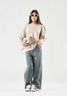 MM6 MAISON MARGIELA T-shirt beige per donna, ragazzi e bambini con maniche lunghe e stampa numerica MM6 frontale. M61132MM04I M6712 MAISON MARGIELA 
