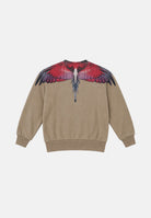 MARCELO BURLON COUNTY OF MILAN Felpa WINGS sabbia per bambino e bambina con grafica ali multicolor sul girocollo. F6CMJBSW027J 092 MARCELO BURLON COUNTY OF MILAN 