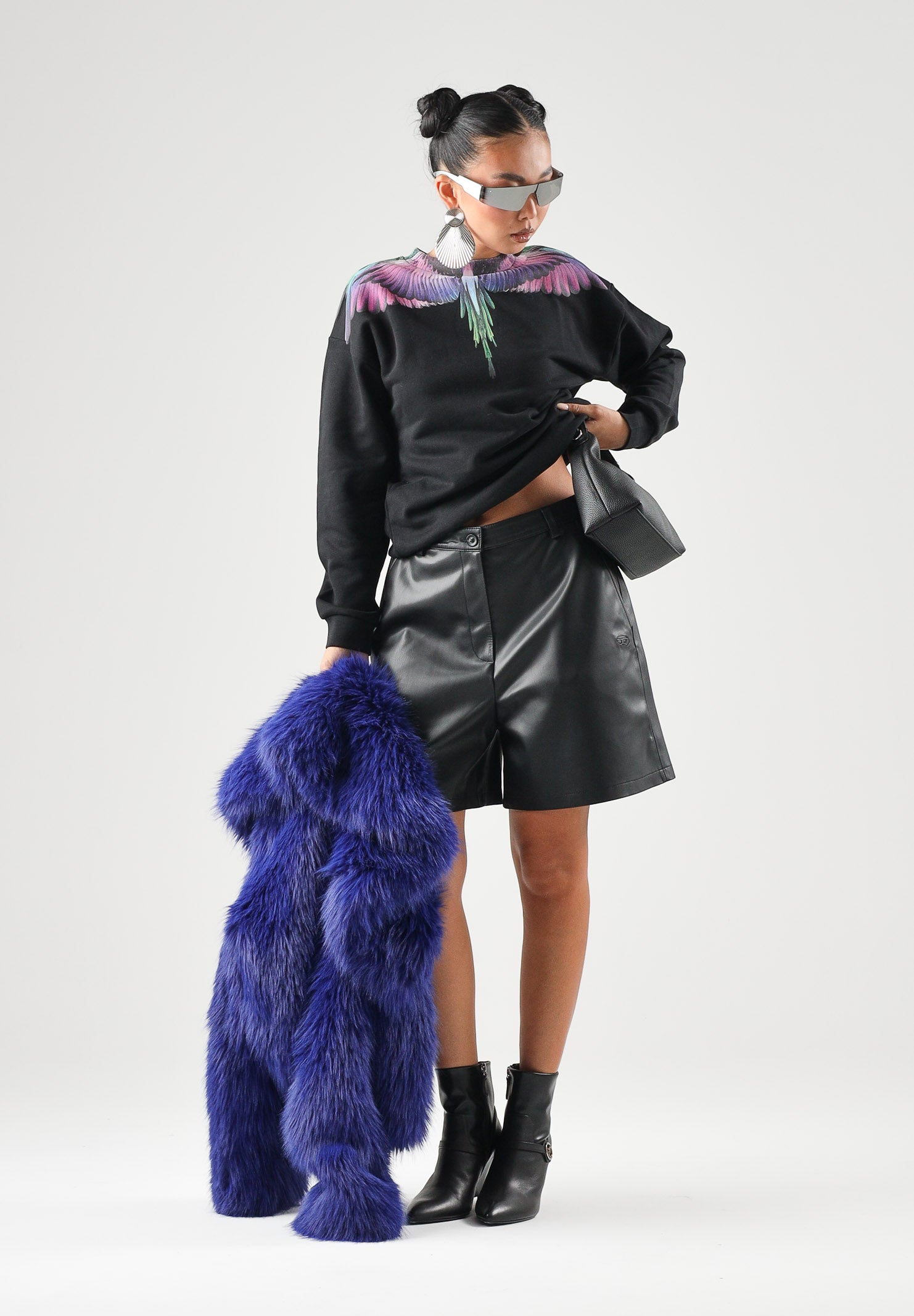 MARCELO BURLON COUNTY OF MILAN Felpa girocollo WINGS nero per donna, ragazzi e bambini F6CMJGSW061 110 MARCELO BURLON COUNTY OF MILAN 