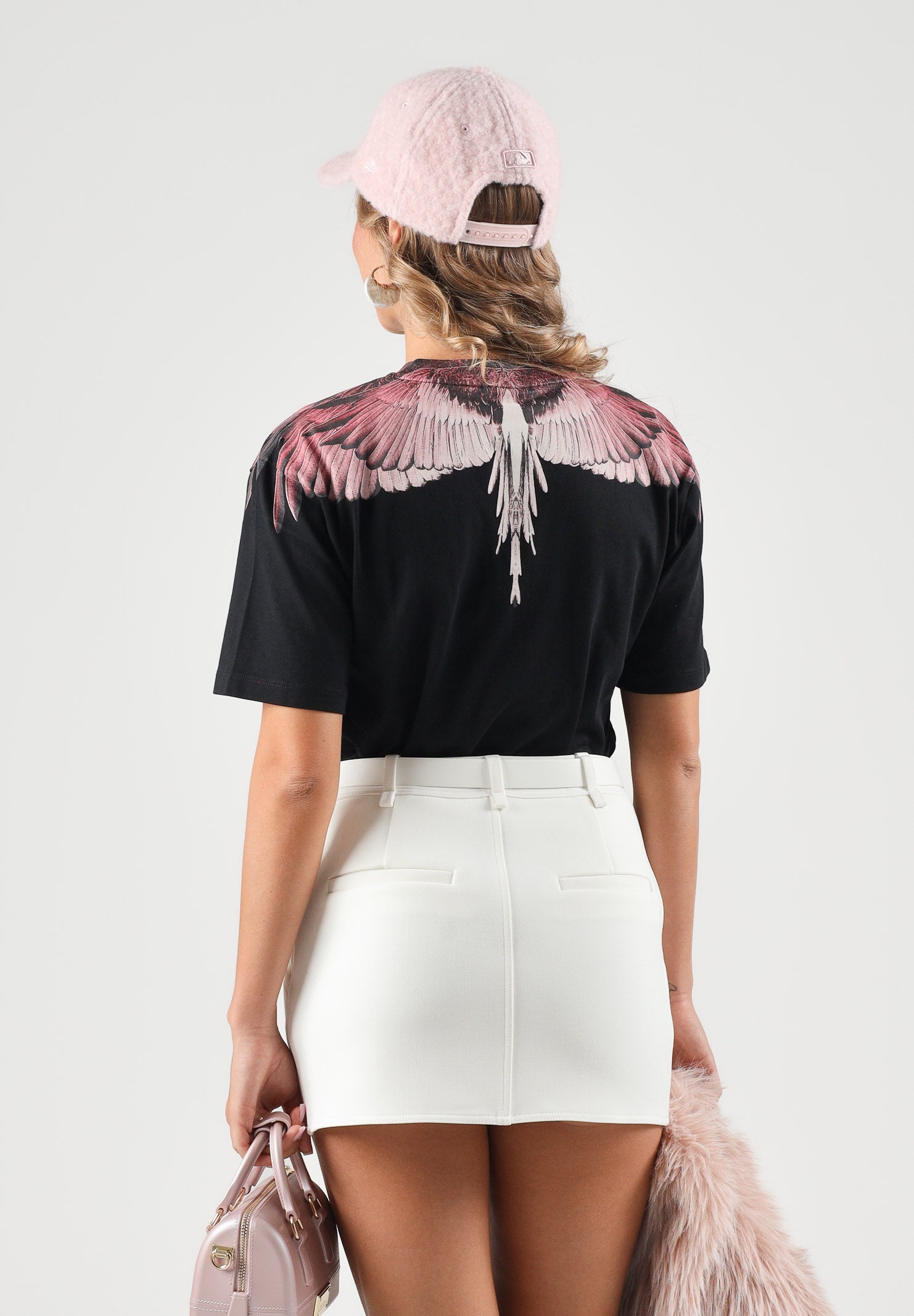 MARCELO BURLON COUNTY OF MILAN T-shirt WINGS nera per donna, ragazzi e bambini F6CMJGTH090 110 MARCELO BURLON COUNTY OF MILAN 
