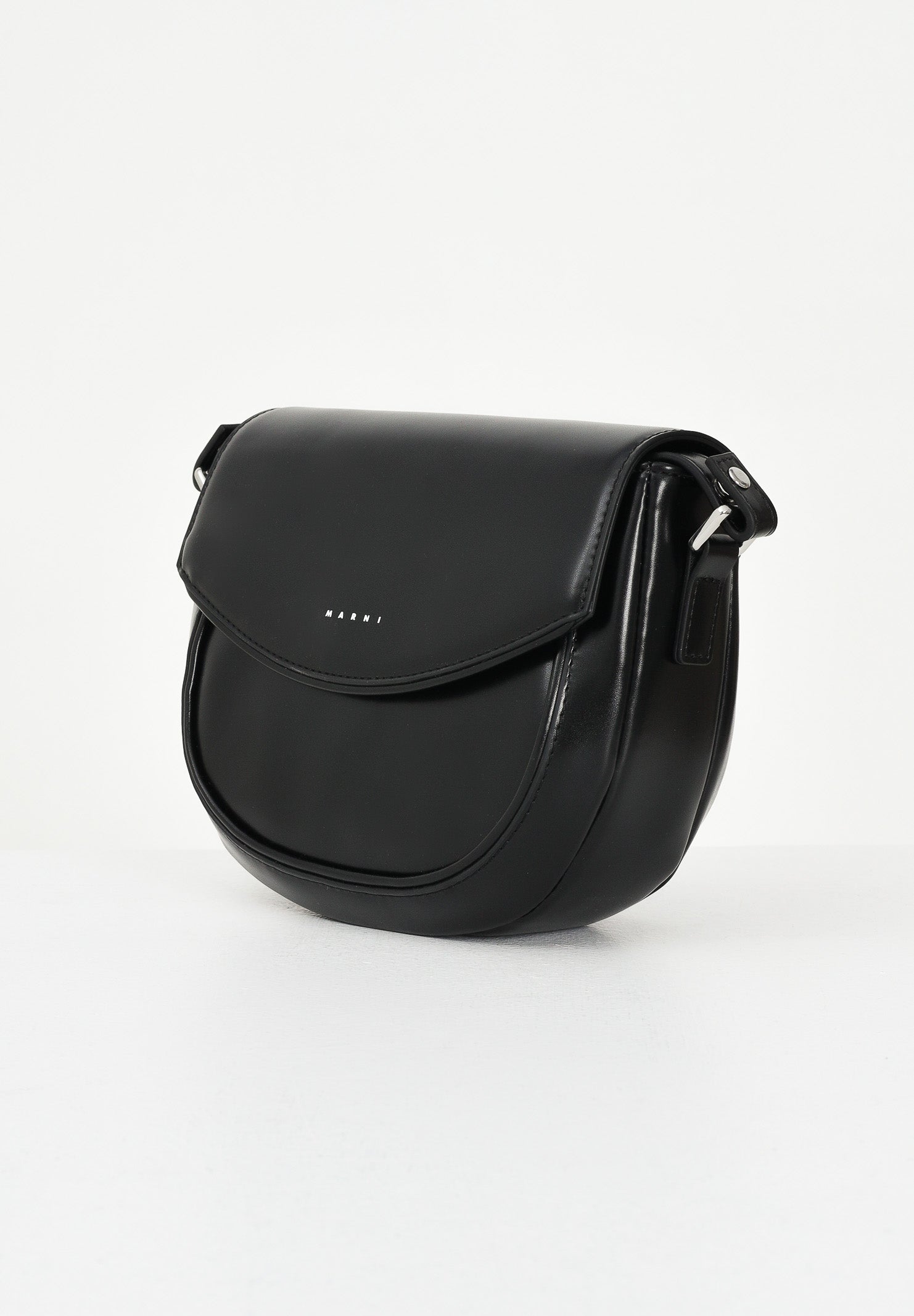 MARNI Borsa a tracolla Smile nera da donna con finitura effetto pelle M01476M00TK 0M900 MARNI 