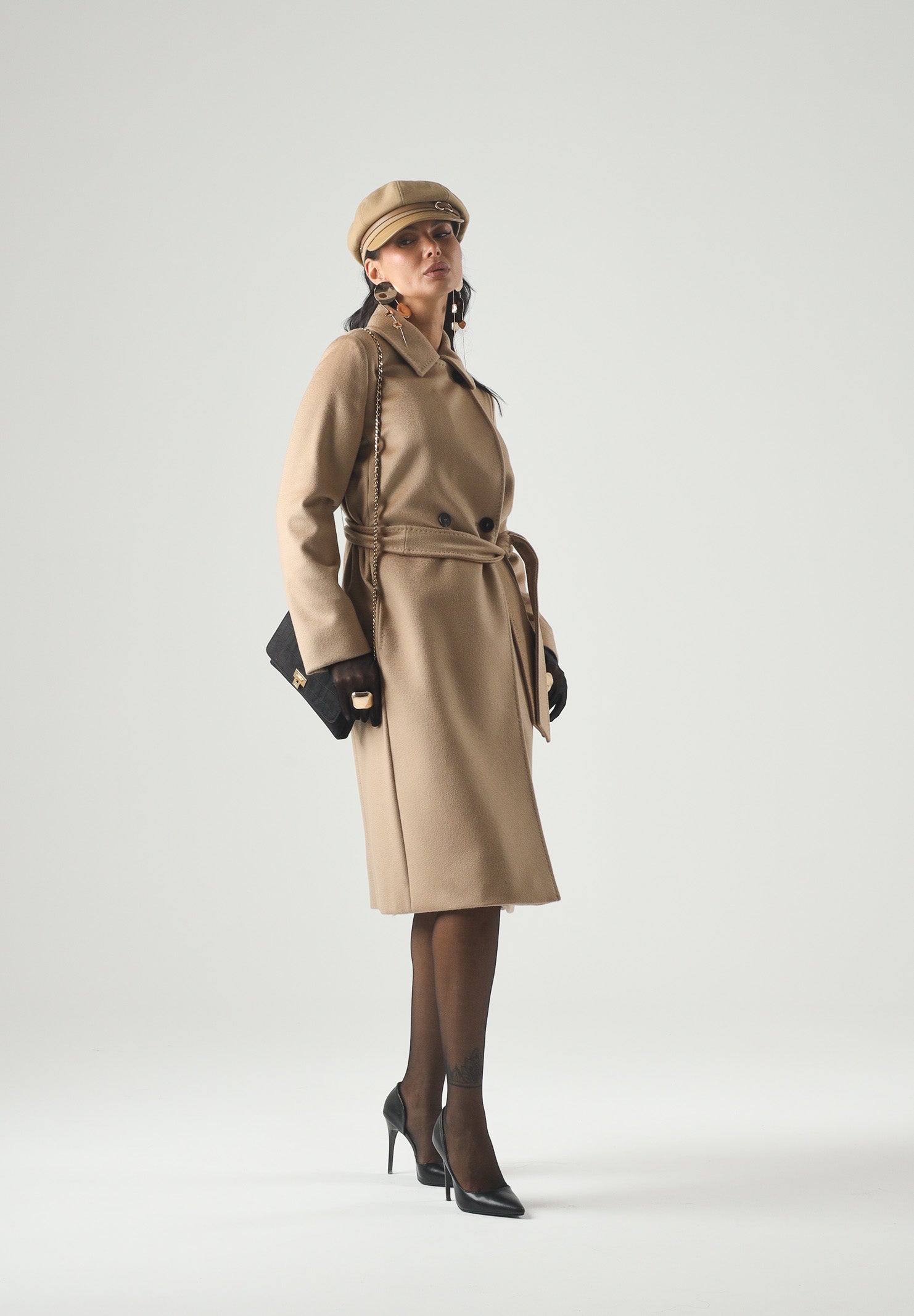MAX MARA STUDIO Cappotto BCOLLAG a vestaglia, in lana cammello-beige, da donna con cinturino<BR/> 2626016061600 006 MAX MARA 
