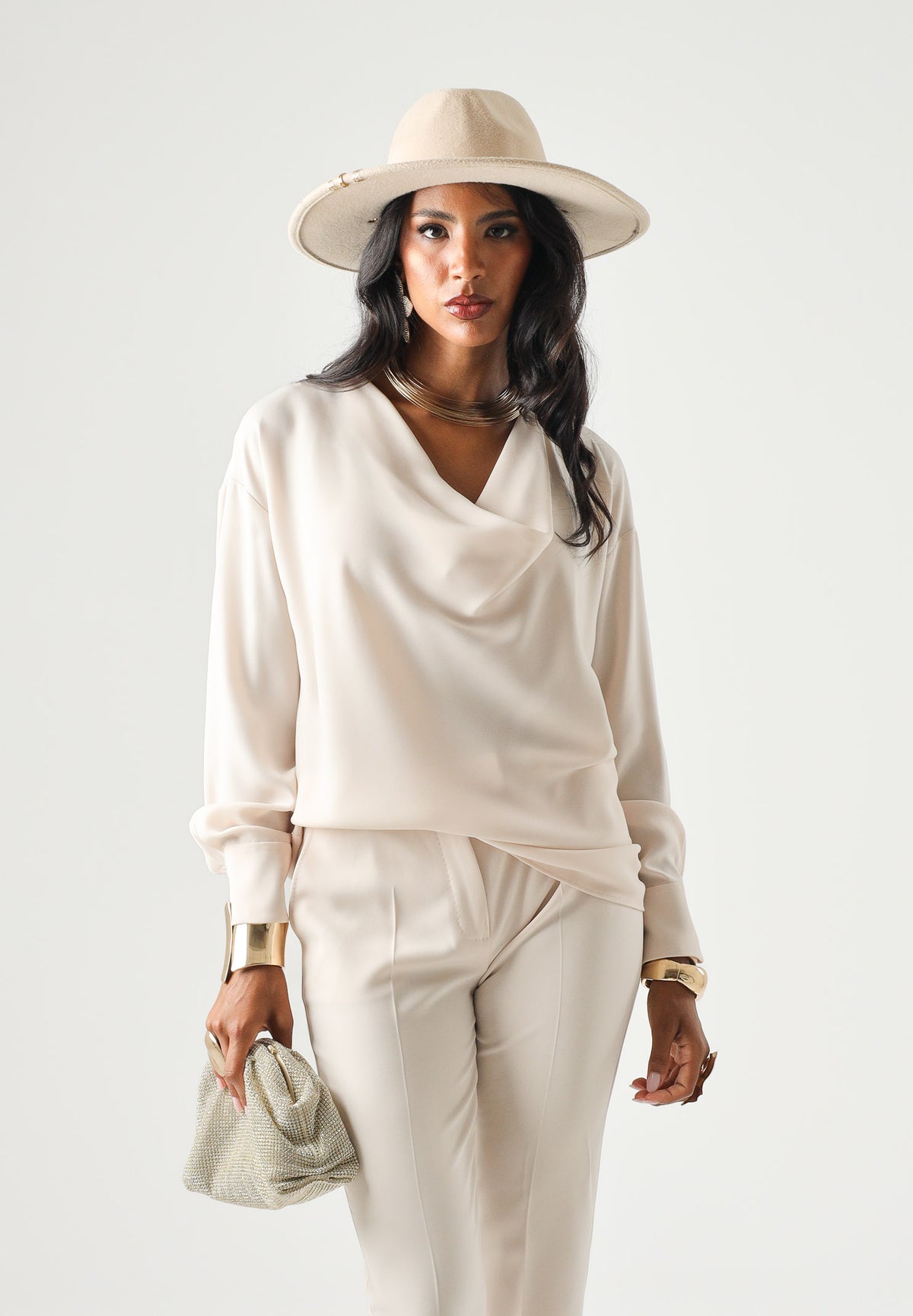 MAX MARA STUDIO Blusa MSTOTTIMO beige chiaro da donna con scollo drappeggiato a cascata.<BR/> 2626196015600 082 MAX MARA STUDIO 
