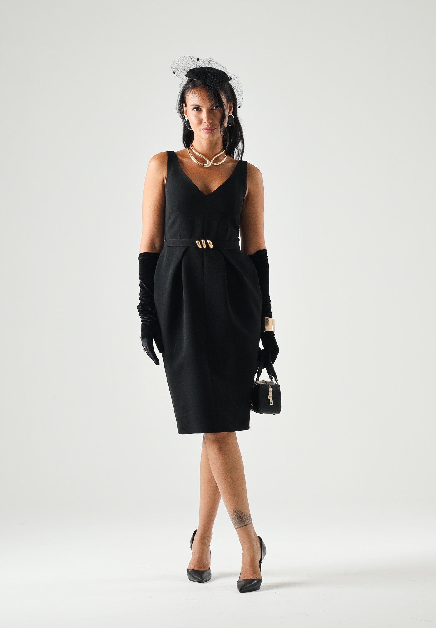 MAX MARA STUDIO Abito MSEULIVO midi nero da donna con scollo a V<BR/> 2626226013600 001 MAX MARA 