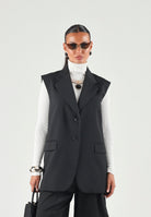 MAX MARA STUDIO Gilet nero da donna costruzione sartoriale. 2626286011600 010 MAX MARA 