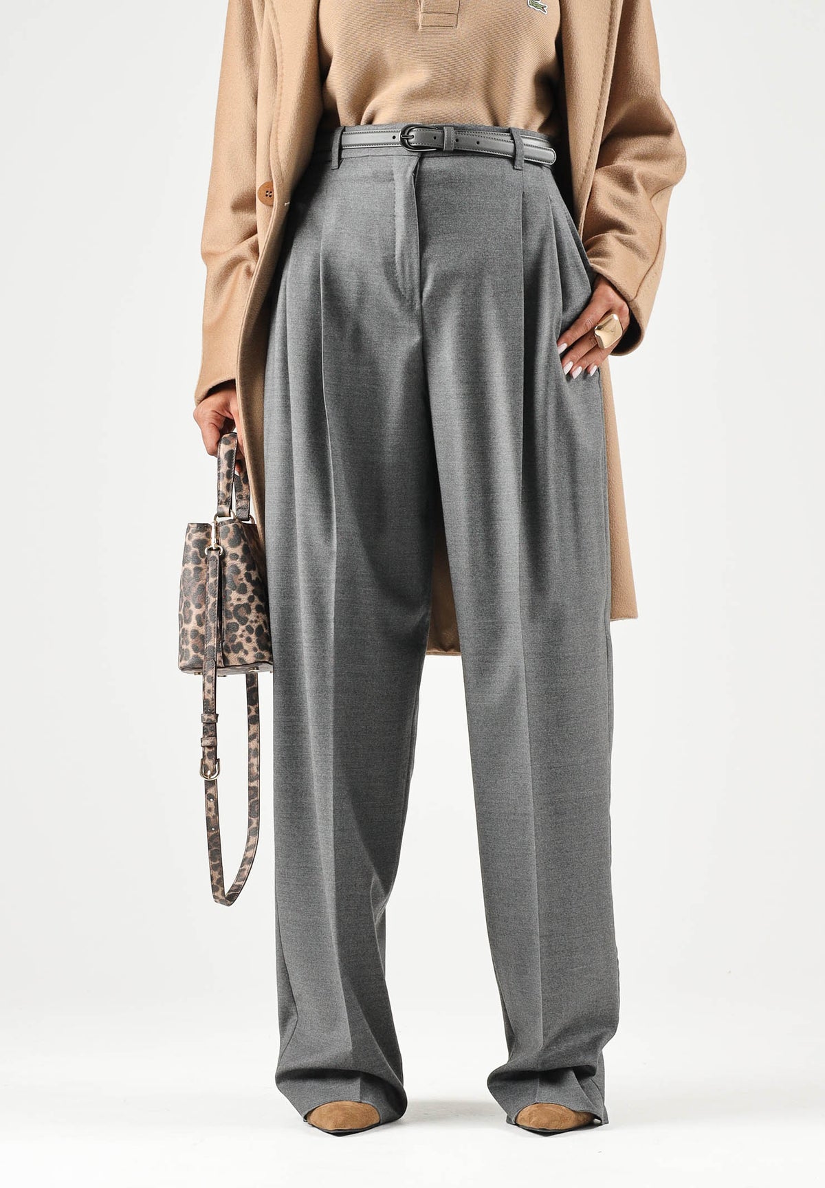 MAX MARA STUDIO Pantaloni MSTLAGO grigio scuro per donna con piega centrale e design a gamba larga. 2626136032600 003 MAX MARA STUDIO 