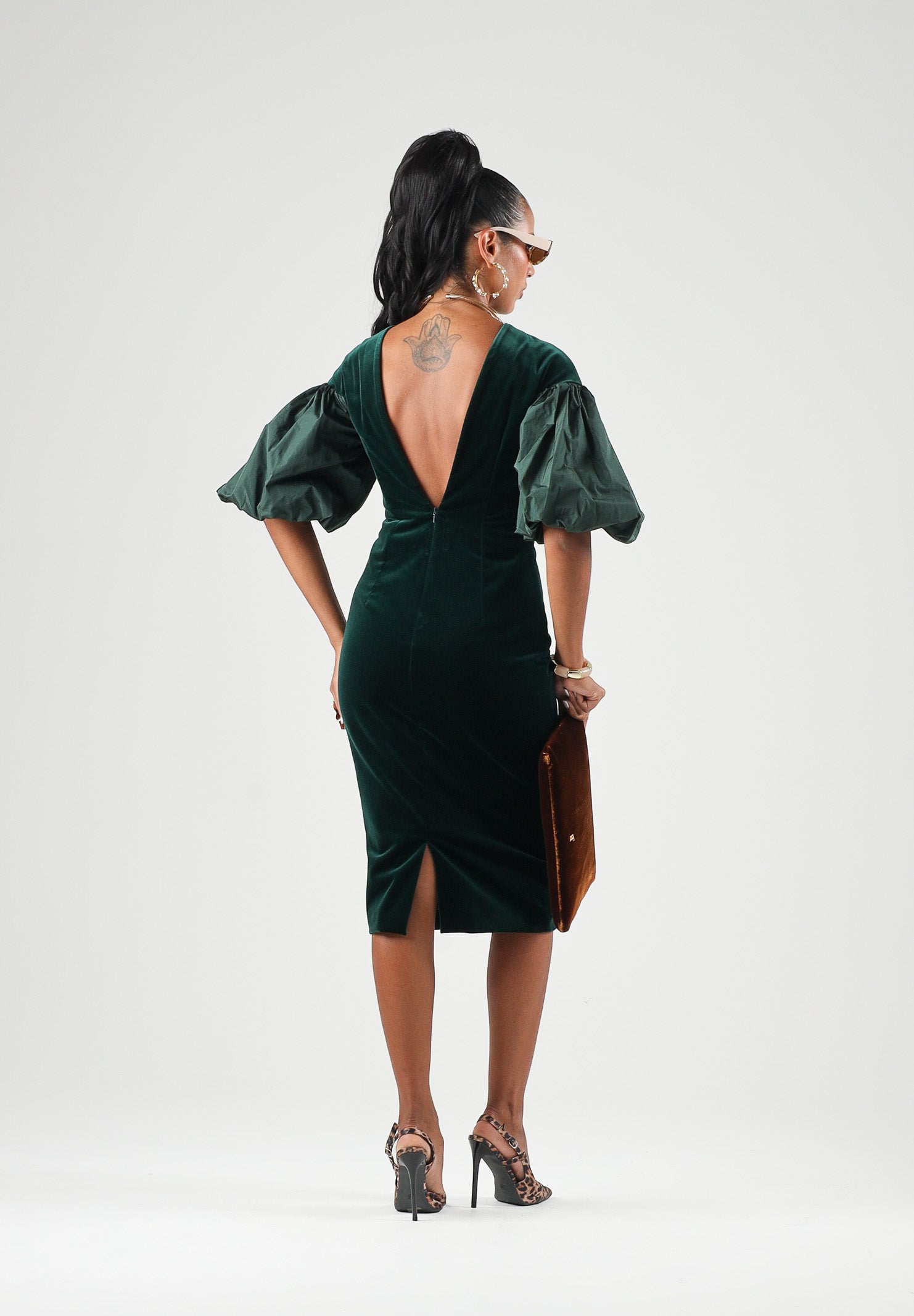MAX MARA STUDIO Abito midi MSETROPICO verde smeraldo per donna con corpetto in velluto e maniche balloon semitrasparenti. 2626226014600 021 MAX MARA STUDIO 