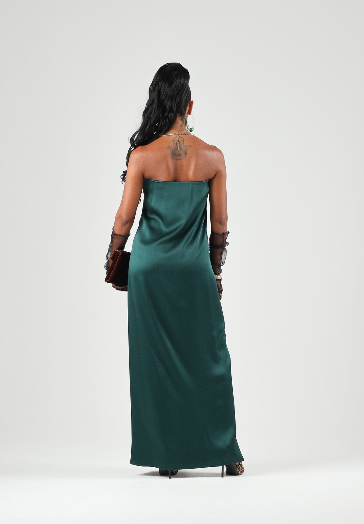 MAX MARA STUDIO Abito lungo MSEFUMI  verde scuro per donna con linea fluida e drappeggio elegante. 2626226034600 063 MAX MARA STUDIO 