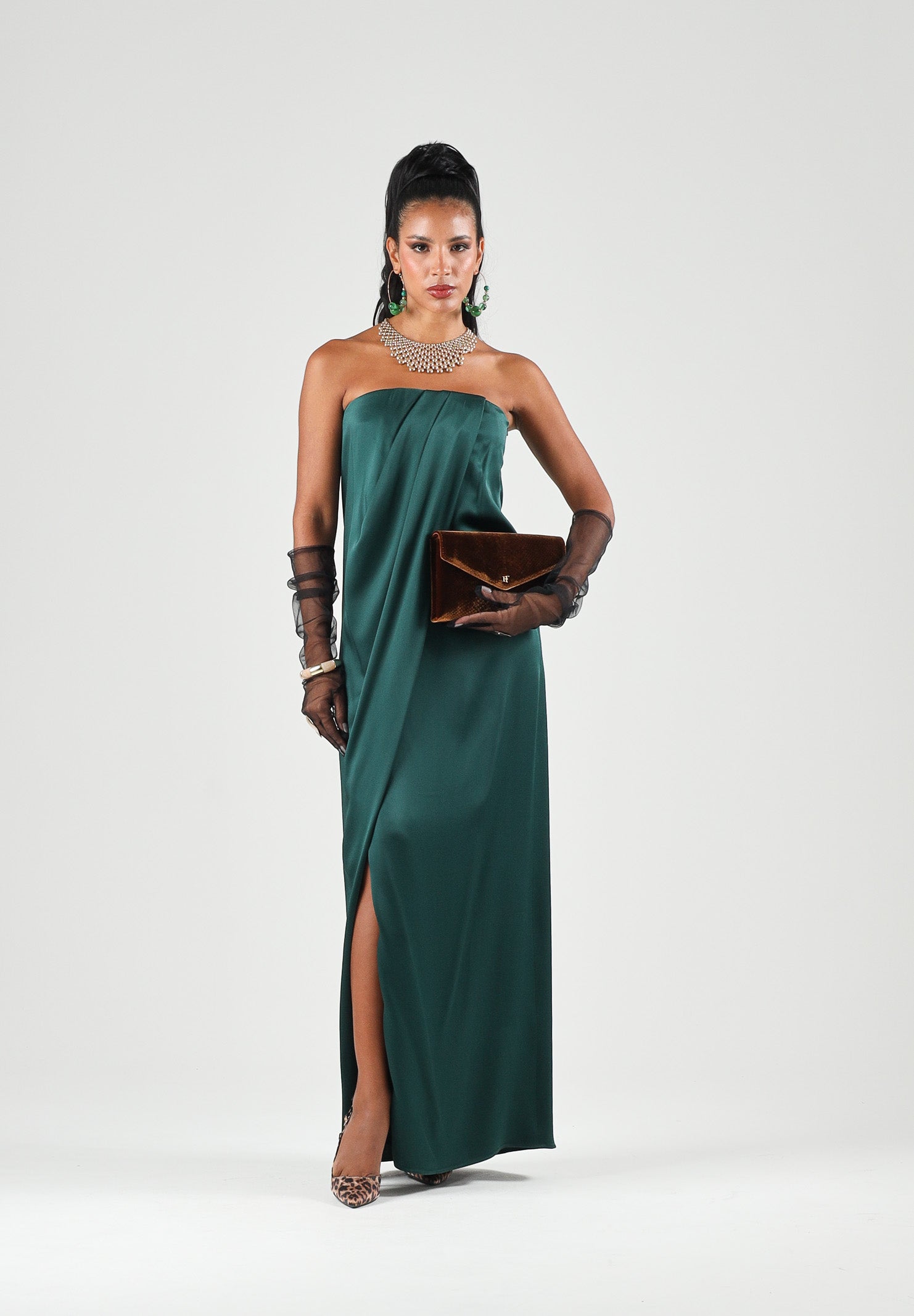 MAX MARA STUDIO Abito lungo MSEFUMI  verde scuro per donna con linea fluida e drappeggio elegante. 2626226034600 063 MAX MARA STUDIO 