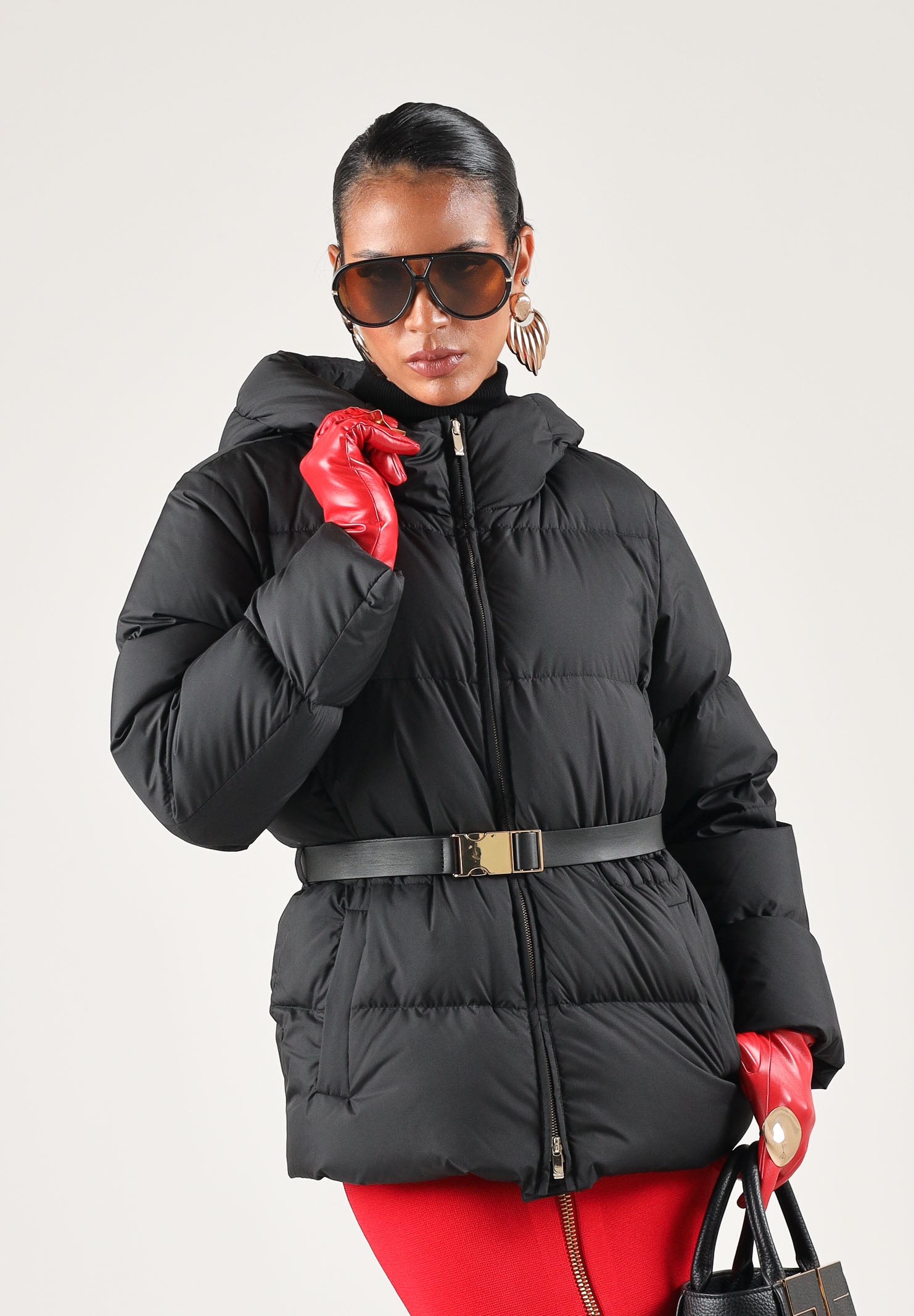 MAX MARA STUDIO Piumino MSTLANA nero per donna con cappuccio avvolgente e cintura elastica in vita impreziosita 2626486022600 005 MAX MARA STUDIO 