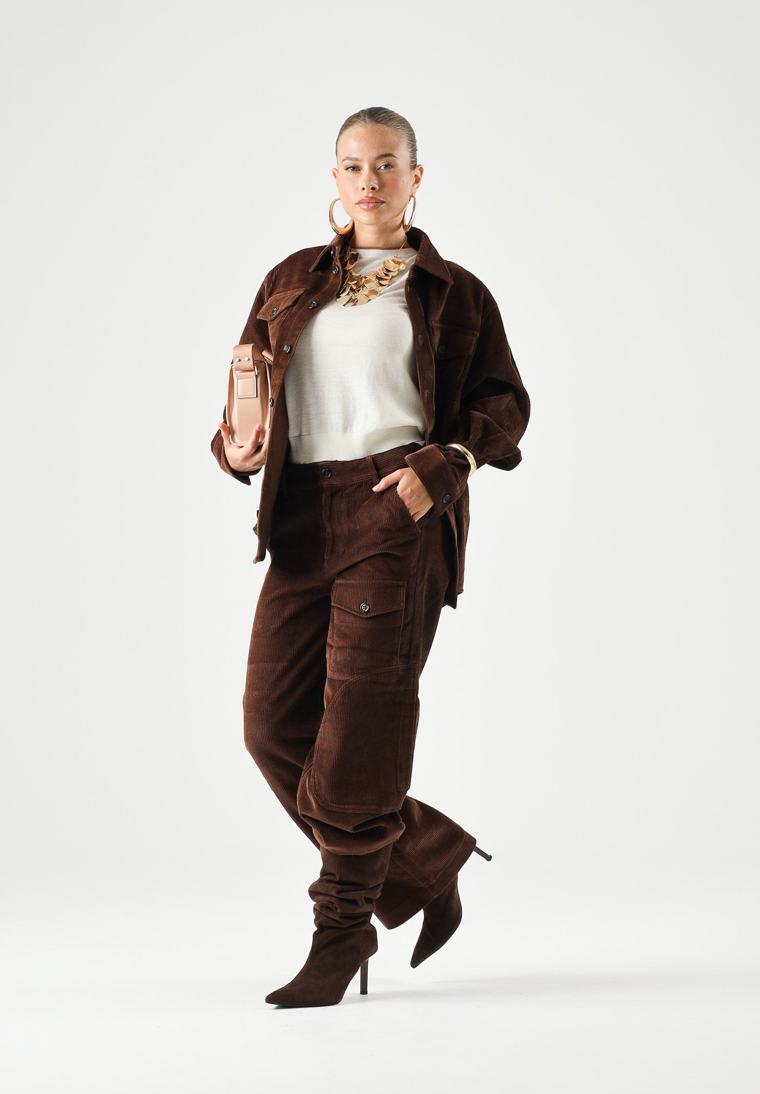 N°21 Jeans  CORDUROY TROUSERS choccolate-marrone per donna, ragazzi e bambini con tasca cargo laterale e logo patch sul retro. N210ELN0526 0N721 N21 