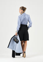 N°21 CamiciaSTRIPED TIE-NECK a righe azzurro cielo per donna, ragazzi e bambini con motivo a righe verticali e collo con fiocco. N210FDN0518 0N809 N21 