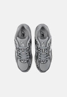 NEW BALANCE Sneakers 740 LACE silver metallic-grigio per uomo e donna G7403PK . NEW BALANCE 